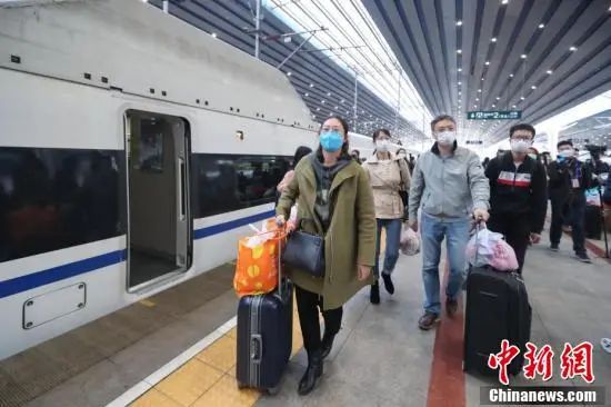 1万多人从湖北乘高铁返京，谁能回？怎么回？答案来了