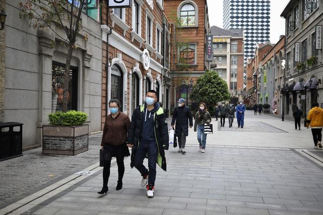 「步行街」武汉标志性步行街楚河汉街恢复营业