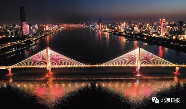 #留学生#中国留学生朋友圈被这件事刷屏，有一种自豪叫“感谢祖国”