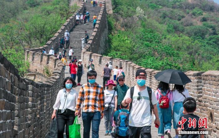 上班上学：上班上学前的健康指南：坚持科学佩戴口罩 适度运动