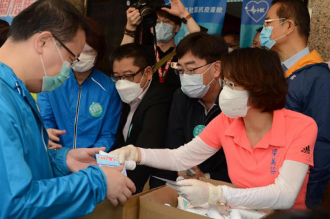 香港经济全球抗疫 香港齐心协力再出发