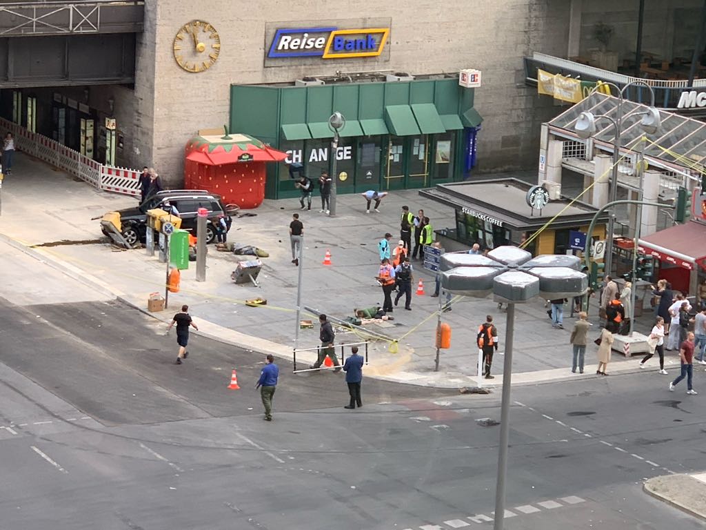 受伤|德国柏林发生汽车冲撞行人事件 7人受伤