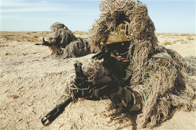 战术协同|大漠铸盾——第80集团军某防空旅陆空对抗演习影像