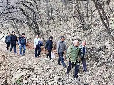 黄君珏|宁死不当俘虏，遭敌围跳崖定格怒放青春——艰难寻访为国捐躯的新华社烈士黄君珏殉难处