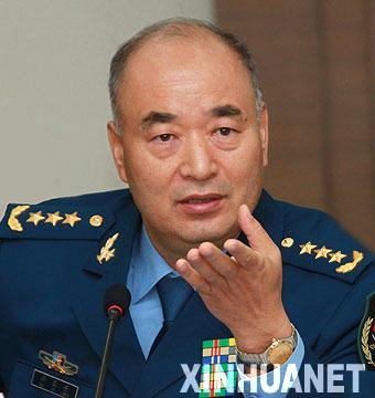 Xu&nbsp;Qiliang,&nbsp;the&nbsp;People's&nbsp;Liberation&nbsp;Army&nbsp;(PLA)&nbsp;Air&nbsp;Force&nbsp;Commander,&nbsp;gestures&nbsp;during&nbsp;an&nbsp;interview&nbsp;with&nbsp;Xinhua.&nbsp;(Xinhuanet&nbsp;Photo)