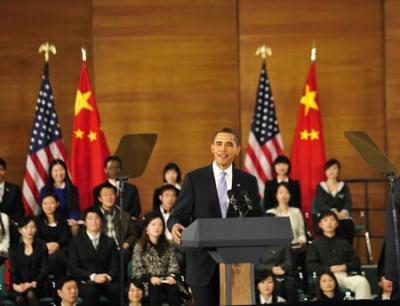 U.S. President Barack Obama delivers a speech at a dialogue with Chinese youth at the Shanghai Science and Technology Museum during his four-day state visit to China, Nov. 16, 2009.(Xinhua/Pei Xin)