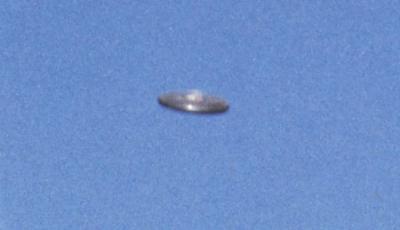 A&nbsp;flying&nbsp;object&nbsp;is&nbsp;seen&nbsp;on&nbsp;Vancouver&nbsp;Island,&nbsp;British&nbsp;Columbia&nbsp;in&nbsp;this&nbsp;October&nbsp;8,&nbsp;1981&nbsp;photo.&nbsp;In&nbsp;May&nbsp;2006,&nbsp;the&nbsp;British&nbsp;Ministry&nbsp;of&nbsp;Defence&nbsp;made&nbsp;public&nbsp;a&nbsp;top&nbsp;secret&nbsp;report&nbsp;on&nbsp;UFOs,&nbsp;concluding&nbsp;that&nbsp;three&nbsp;decades&nbsp;of&nbsp;sightings&nbsp;had&nbsp;failed&nbsp;to&nbsp;produce&nbsp;evidence&nbsp;of&nbsp;visiting&nbsp;extraterrestrials.(Xinhua/Reuters&nbsp;File&nbsp;Photo)