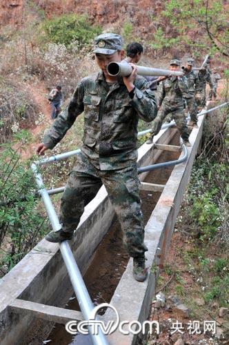 2�ٱ��ǿ���80���صĸֹܹ�����