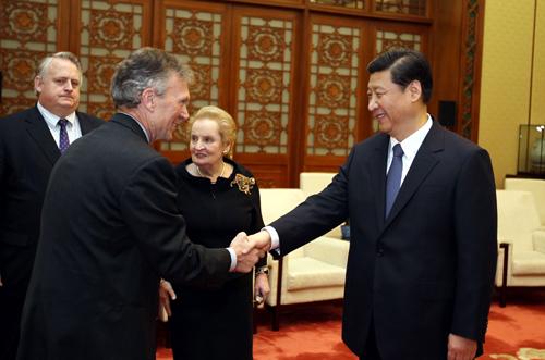 Chinese Vice President Xi Jinping (1st R) meets with a U.S. bipartisan delegation led by former U.S. Secretary of State Madeleine Albright and former U.S. Assistant Secretary of State Richard Williamson in Beijing, capital of China, on April 1, 2010. (Xinhua/Ju Peng)