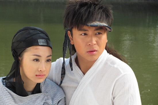 《孔雀翎》将登荧屏 释小龙穆婷婷受关注