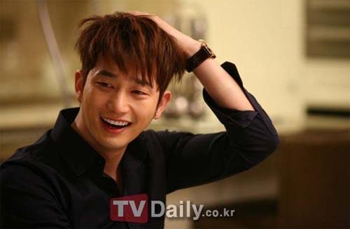 《逆转女王》热播 金南珠朴时厚整蛊照公开