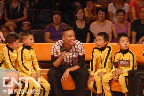 向幸福出发:迎来最年轻街舞组合