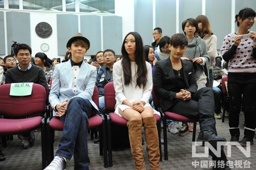 寻找幸福力主题曲发布 杨澜携<em>快男快女</em>助阵-