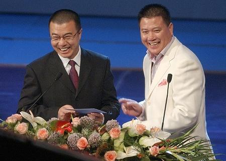 2004年6月在上海国际电视节上颁奖
