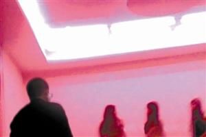 东莞一酒店专车接人赴<em>深圳</em>嫖娼(组图)_粤语台