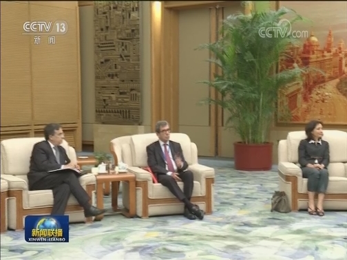 李克强,会见,法国外长,外交