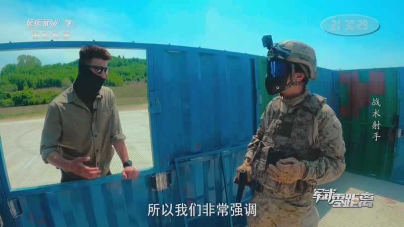 [军武零距离]吴杰与特战队员一对一的较量_CCTV节目官网-CCTV-7_央视网(cctv.com)