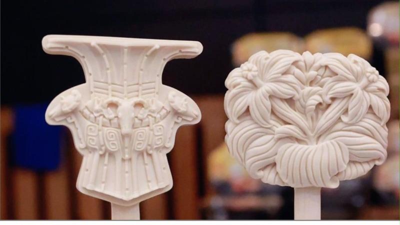 History within reach: When cultural creations of museums 'come alive'