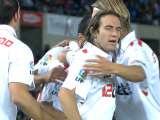 <a href=http://sports.cntv.cn/20100517/100472.shtml?column=C25123 target=_blank>[����]��38�֣�����÷����2-3��ά���� ��������</a>
