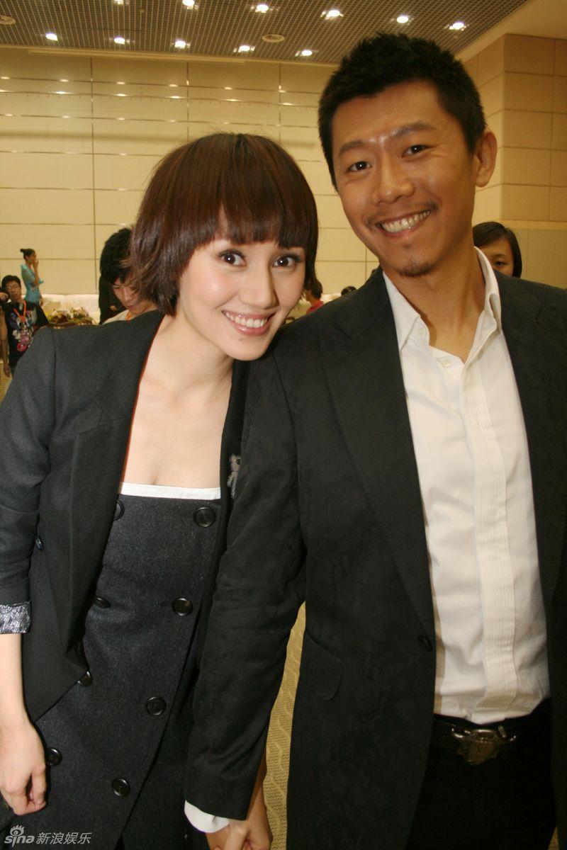 [灰常点评] 夏雨袁泉 ,黑白配的一对璧人_娱乐八