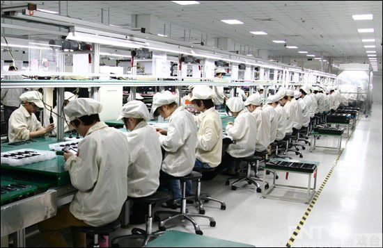 探访代工厂英华达:已建5条小米手机组装线_产