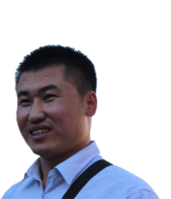 内蒙古大学生村官杨琪