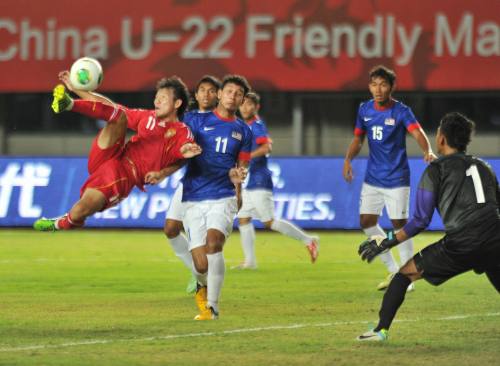 [高清组图]友谊赛：U22国足6-2再胜马来西亚