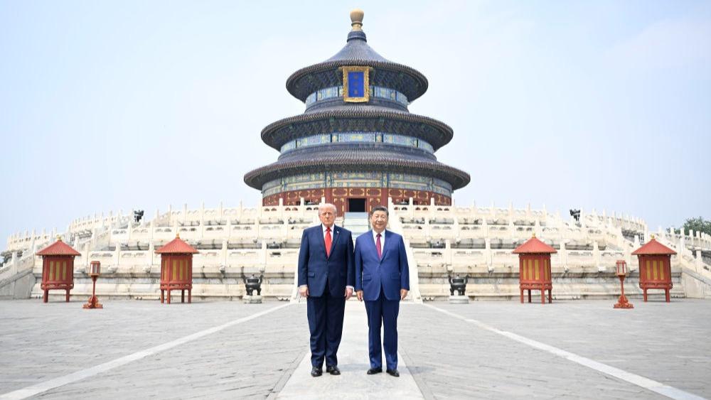 Xi, Trump visit Temple of Heaven