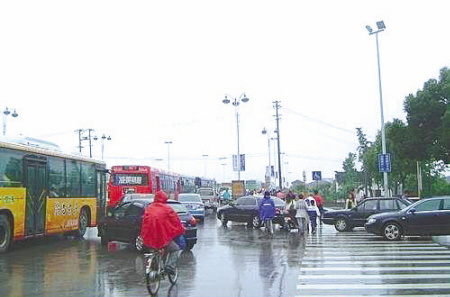 连续降雨40天 1号店防潮除湿产品热卖_IT台_中