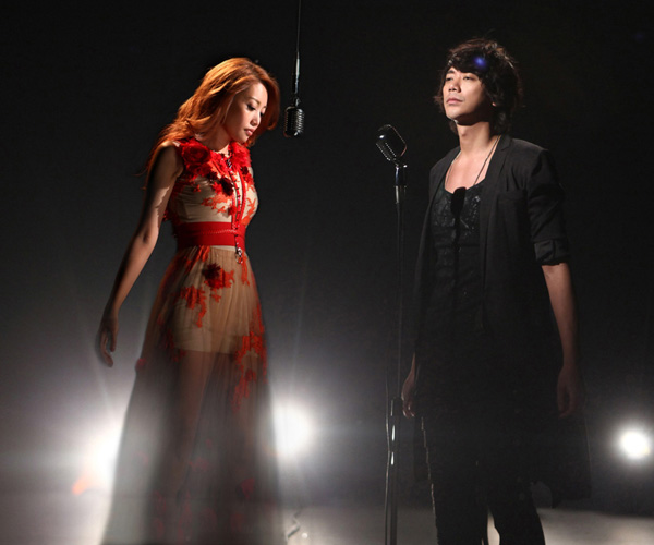 《狂风里拥抱》飙歌新经典