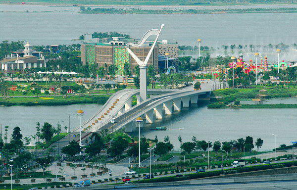 园博苑的桥_台海网络电视台