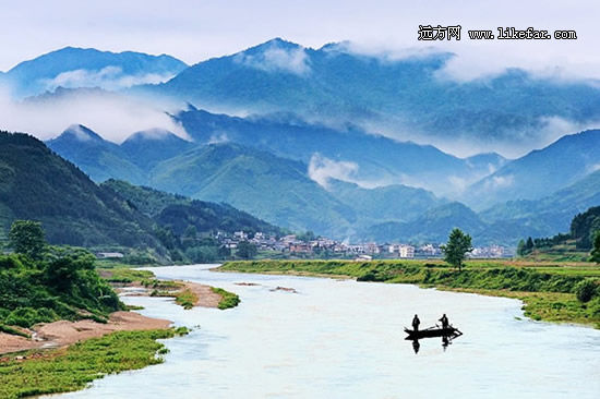 紫鹊界漂流,高洲温泉等周边游览项目,行程安排多为一日游和两日游