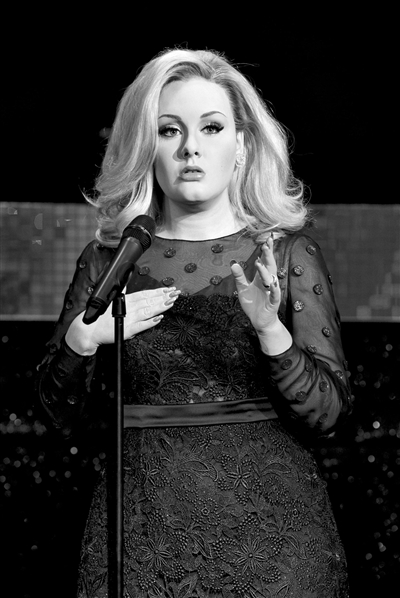 阿黛尔唱进蜡像馆_综艺台_中国网络电视台