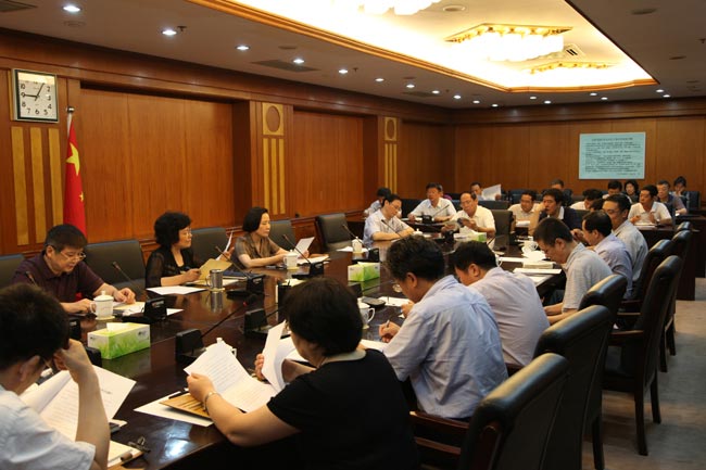 7月17日，总局机关司局级干部座谈会。
