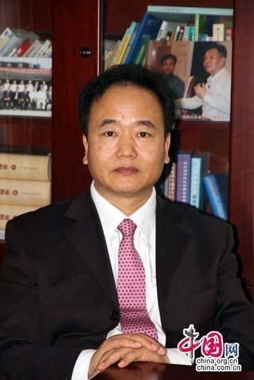 北京大学经济学教授曹和平