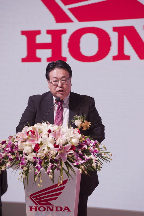 本田摩托年在华销售大排量车型--摩博会亮相重