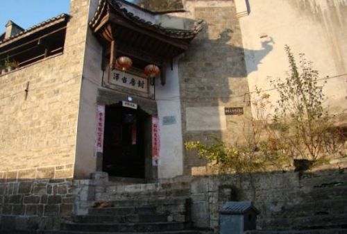 冬游自然山水 探寻镇远灵秀的绝世美景