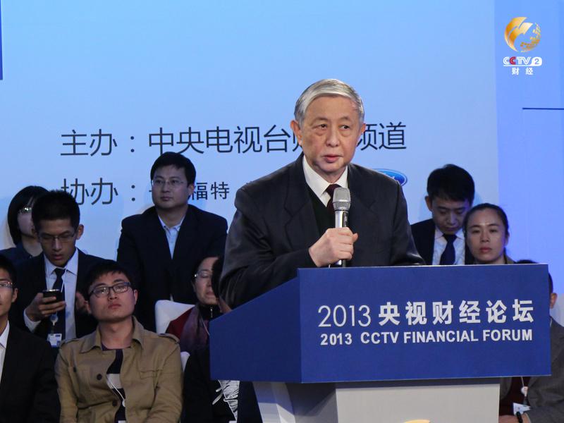 　　　十一届全国政协人口资源环境委员会副主任、中国环境科学学会理事长