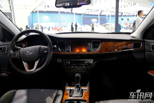 华西村人均收入_央视人均月薪8千(2)