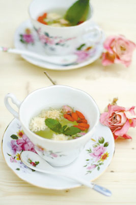 皮肤干燥怎么办用什么药 2014021209335886842.jpg