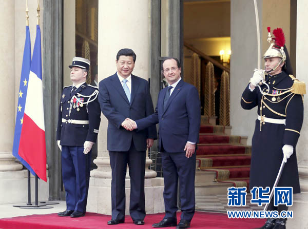 　　3月26日，国家主席习近平在巴黎同法国总统奥朗德举行会谈。新华社记者 兰红光 摄