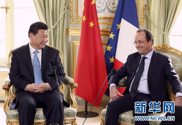 3月26日，国家主席习近平在巴黎同法国总统奥朗德举行会谈。