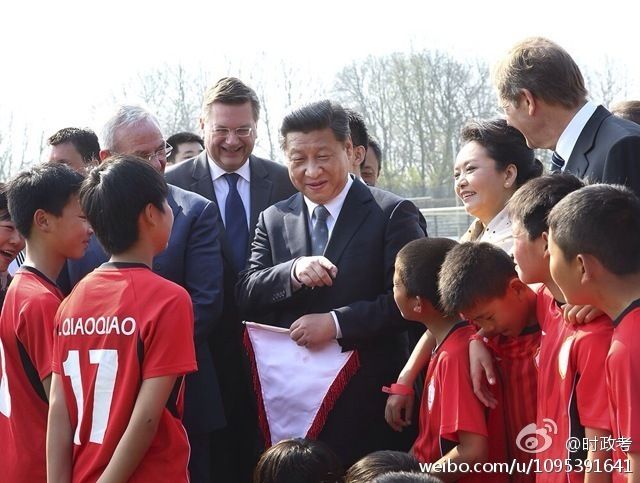 习大大寄语中国足球少年:我看好你们_新闻频道