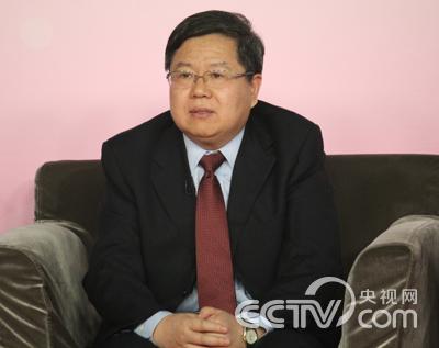 中国医学科学院肿瘤医院的副院长 王绿化教授