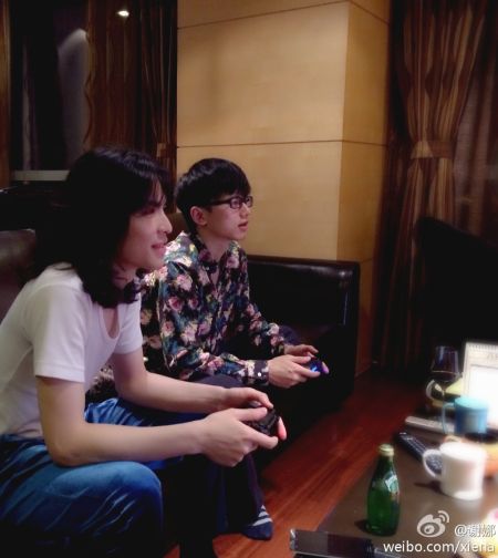 张杰真爱萧敬腾相约打电动 谢娜被无视_综艺_央视网(cctv.com)