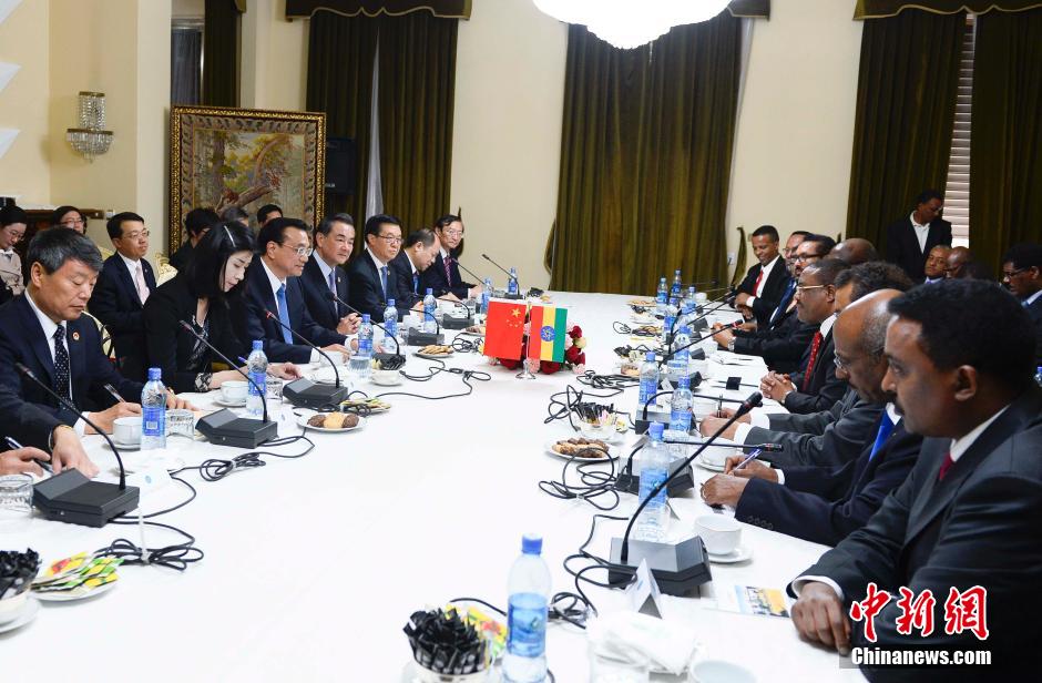 Primer ministro chino se reúne con su homólogo etíope