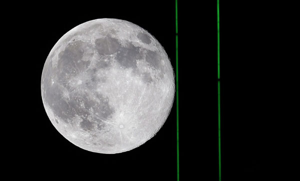First supermoon of 2014 makes debut over sum