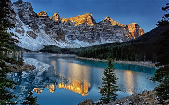 世界二十大自然奇观之高山 珠穆朗玛峰巍峨壮丽
