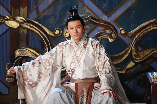 《我为宫狂2》张哲瀚将登王位遭遇情感v王位日本全集电视剧奇葩图片