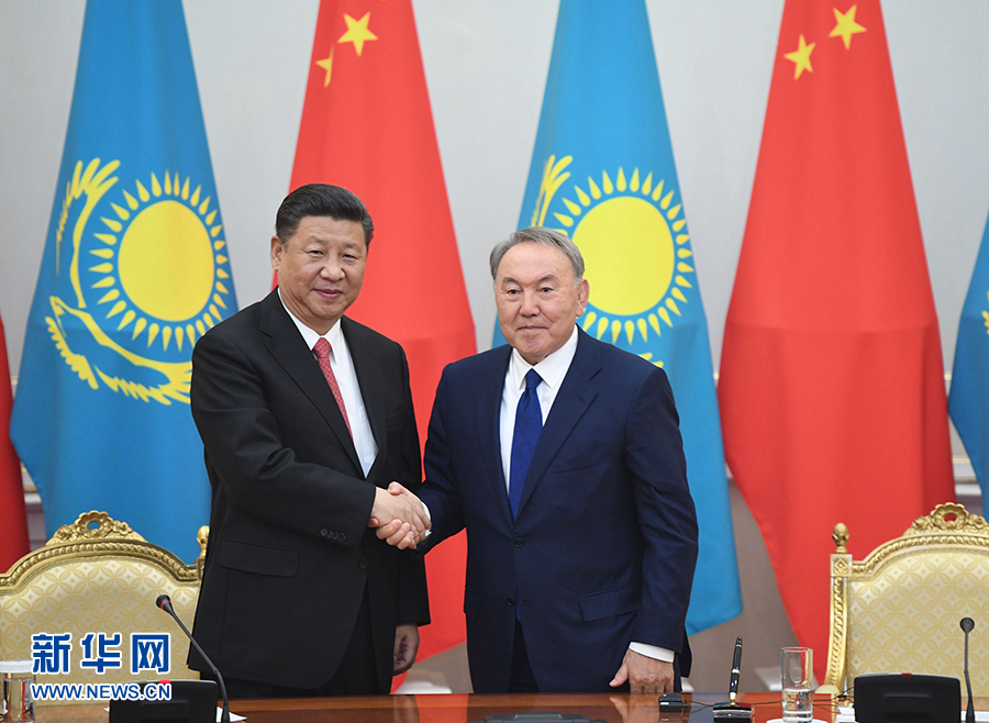 6月8日，国家主席习近平在阿斯塔纳同哈萨克斯坦总统纳扎尔巴耶夫举行会谈。会谈后，两国元首签署《中华人民共和国和哈萨克斯坦共和国联合声明》，并见证多项双边合作文件的签署，共同会见记者。